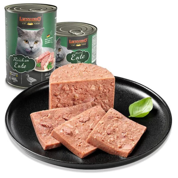 LEONARDO® Adult Cat Wet Food Rich in duck 400 gm